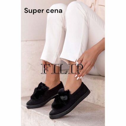 Slip-on shoes 36-41 (Pack: 12 pairs)